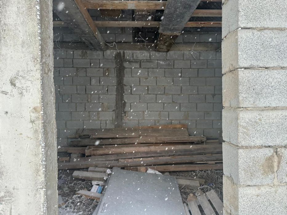 Продам дом в поселке бирлик