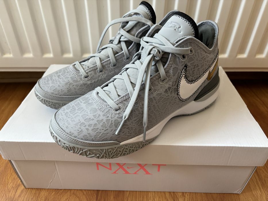 Lebron nxxt gen (next gen) wolf grey