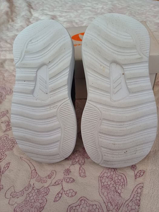 Adidas  marvel маратонки