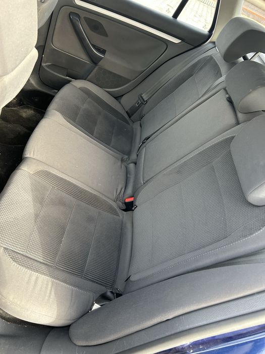 Vand golf 5 19 TDI 105 cu toate acte la zi mai multe detali la telefon