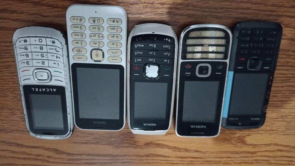 Vind telefoane defecte