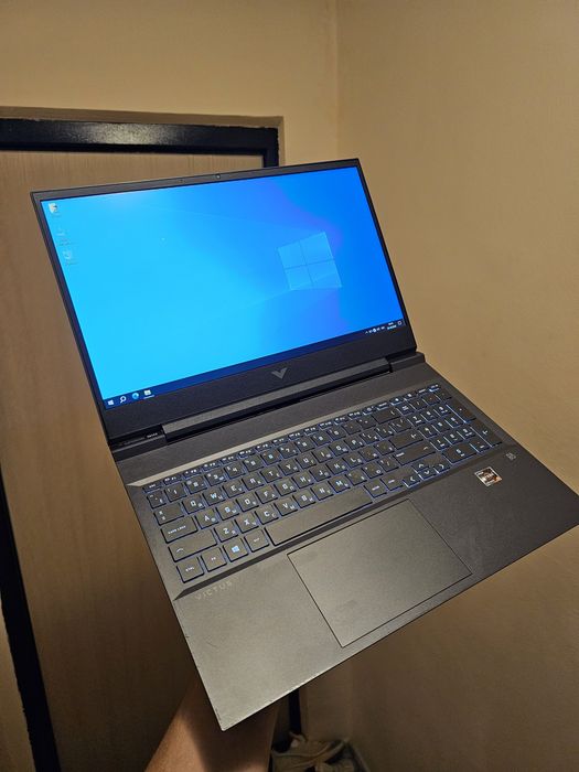 Игравой ноут HP victus RTX