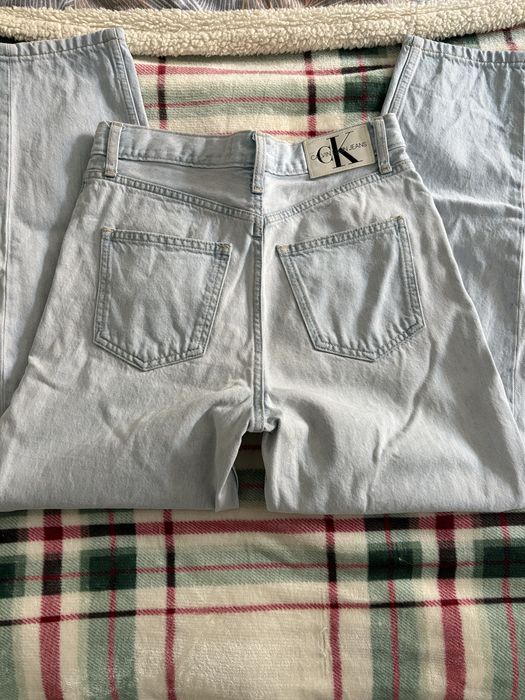 Blugi Calvin Klein 25