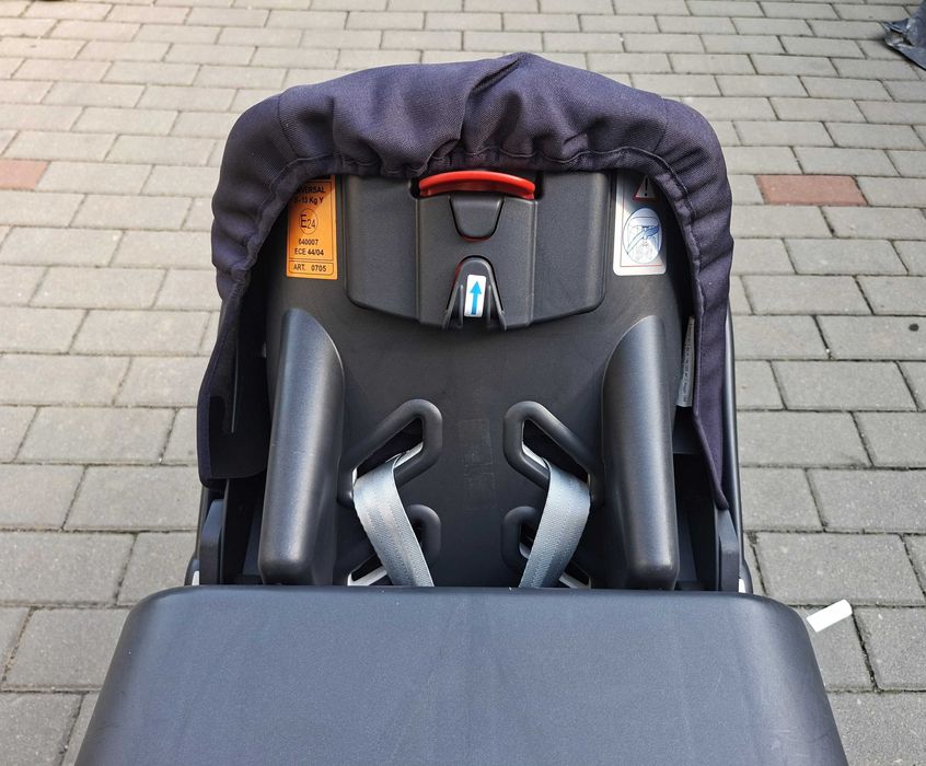 Scaun auto bebeluș Inglesina 0-13 kg, în stare foarte bună