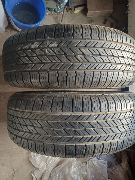 Продам две  летние шины YOKOHAMA 215/60 R16
