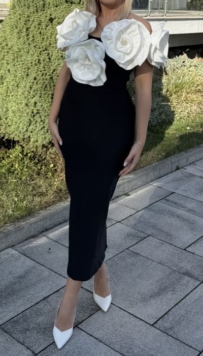 Vand Rochie eleganta