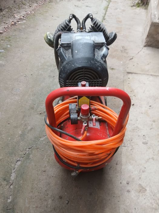 Kampressor sotiladi 50 litrli