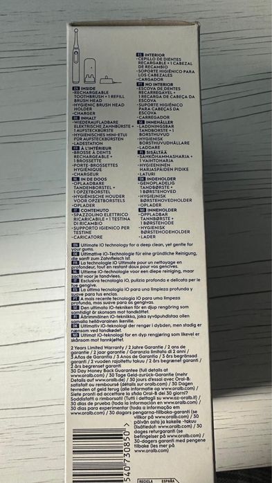 Periuta oral b Io series 3 noua sigilata