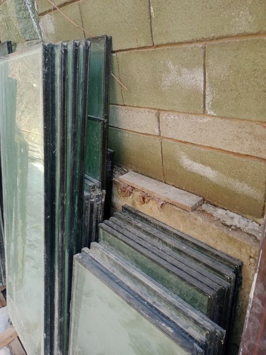 Продам б/у пластиковые окна