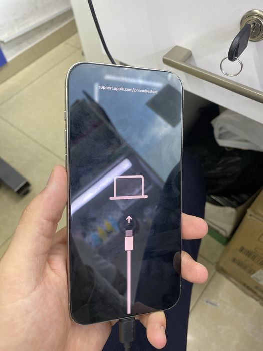 Iphone 15 pro max ideal