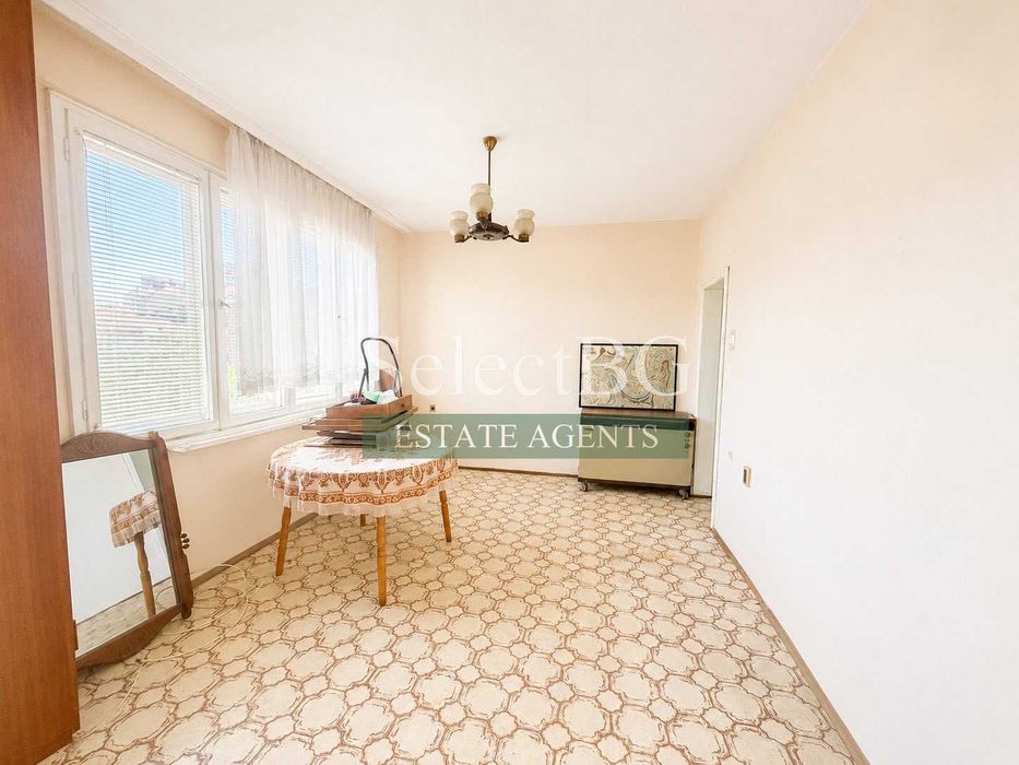 Продава се Тристаен апартамент в Велико Търново, Център - 135 кв.м за 476 €/кв.м - Снимка #3