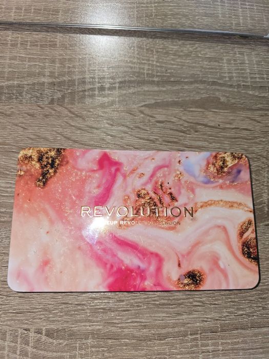 Тени revolution оригинал