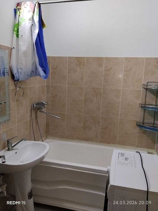 Urganchda Raysentr bozor stadion yonda Yangi 2 xona kvartira ijara bor