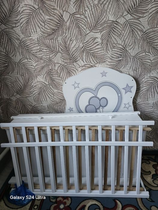 Продам детскую кровать,кенгуру