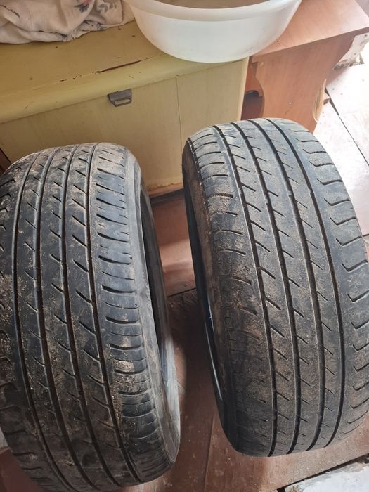 Продам шины в отличном состоянии