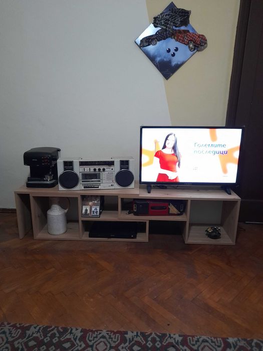 60 евро нов TV шкаф от 3 модула