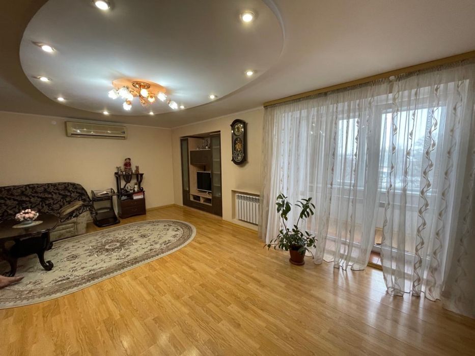 4 комнт, 5/6, кирпич, 99кв