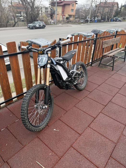 Surron light bee x 2025