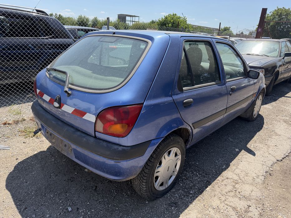 Ford Fiesta 1.8 Diesel НА ЧАСТИ