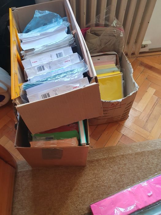 Hartie,carton,librarie