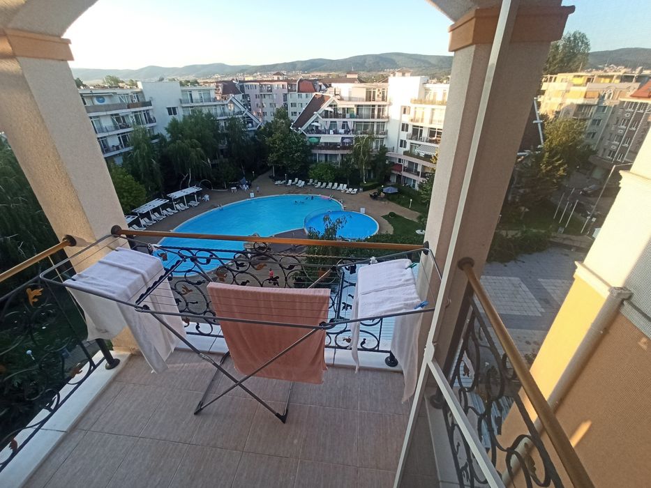 Продава се Двустаен апартамент в к.к. Слънчев бряг - 51 кв.м за 1922 €/кв.м - Снимка #1