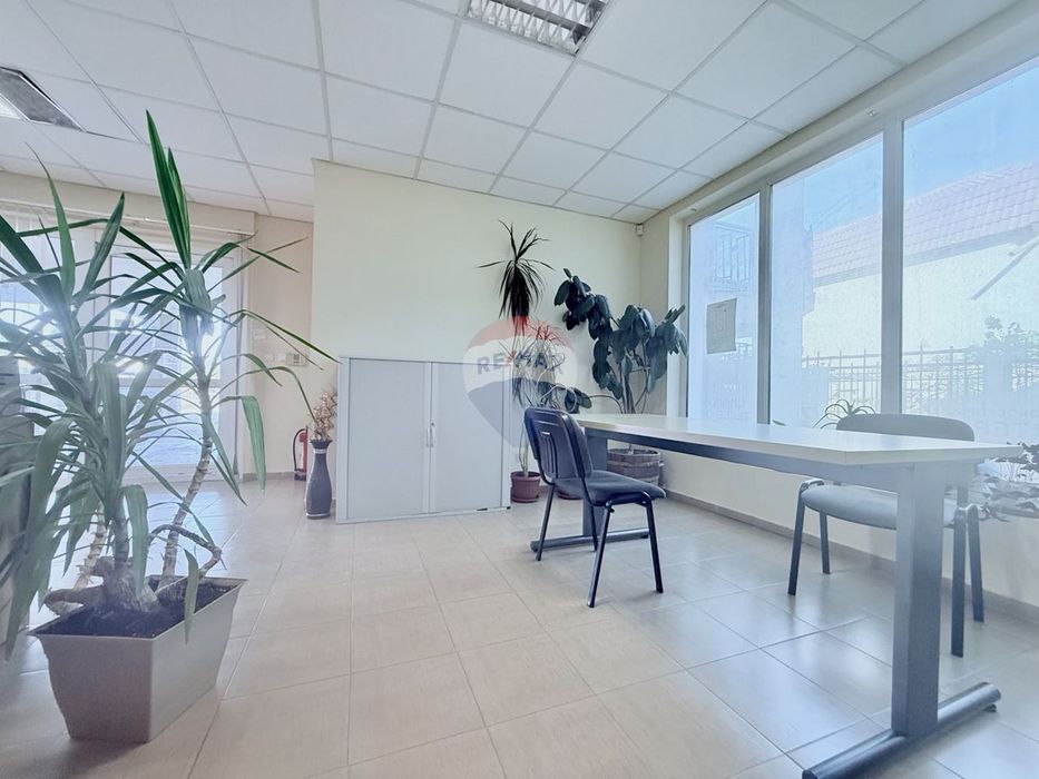 Търговско помещение на удобна локация за продажба , кв.Виница гр.Варн