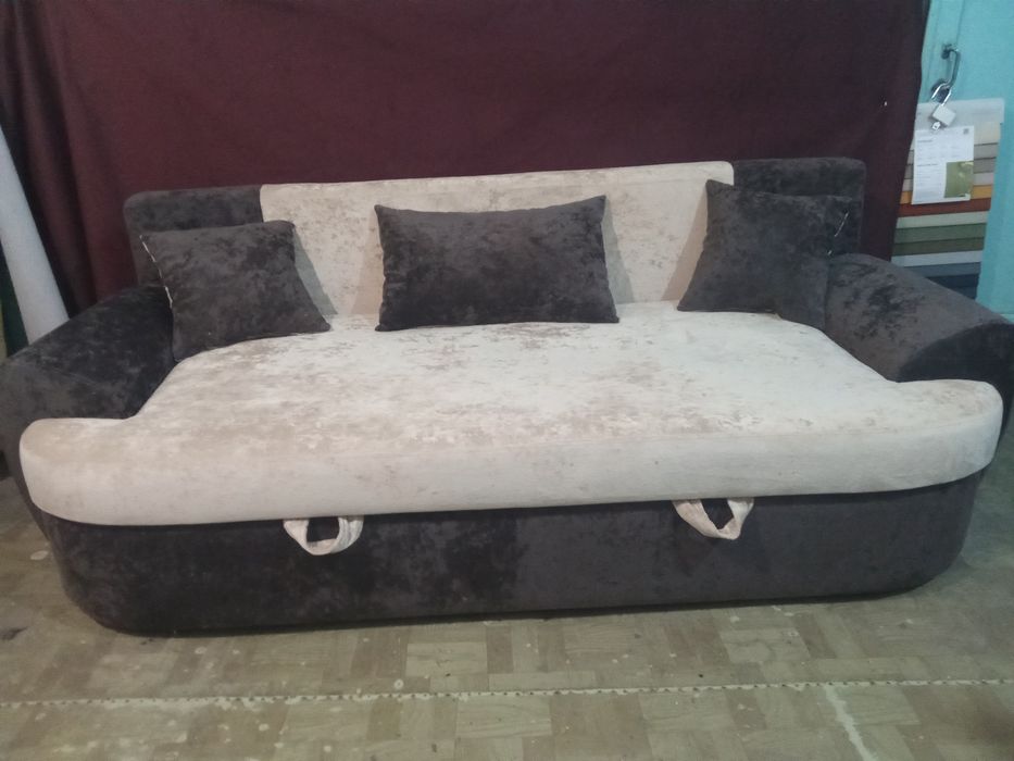 Продам диван 70000