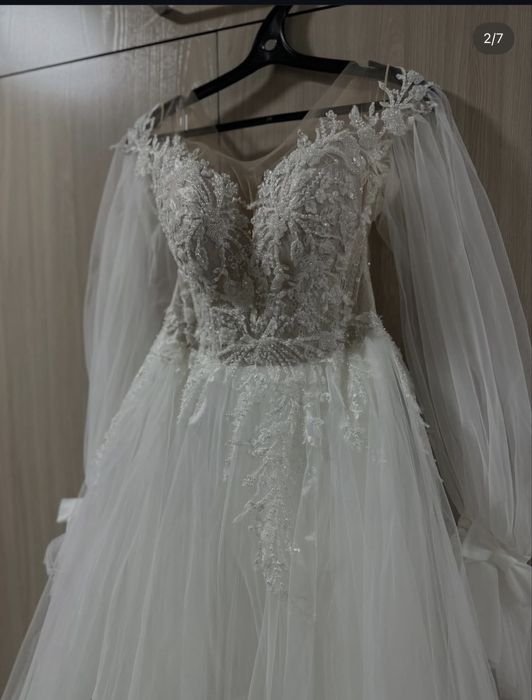 Свадебное платье