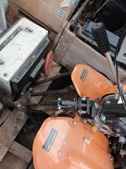 Motocultor Villager VTB 842 Prime, Motor 4 T, 7 CP, 3 Viteze, Euro 5