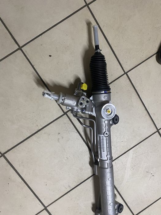 Рулевая рейка GL164