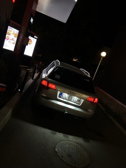 Vand sau schimb Audi A4 b7