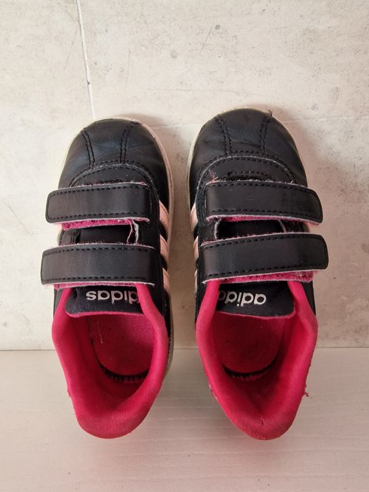 Обувки за малки госпожички