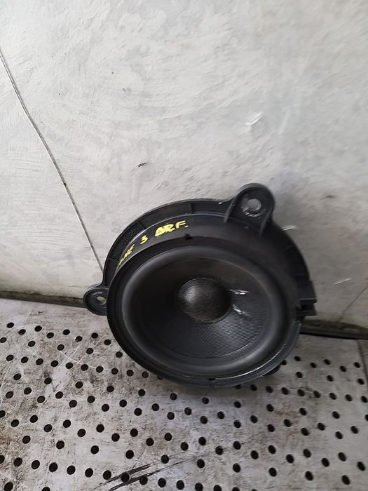 Boxa audio dreapta fata renault megane 3