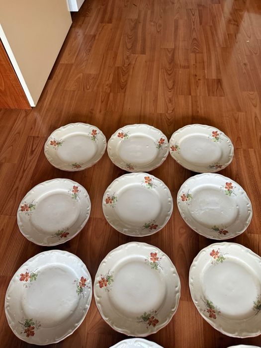 Порцеланови чинии - български