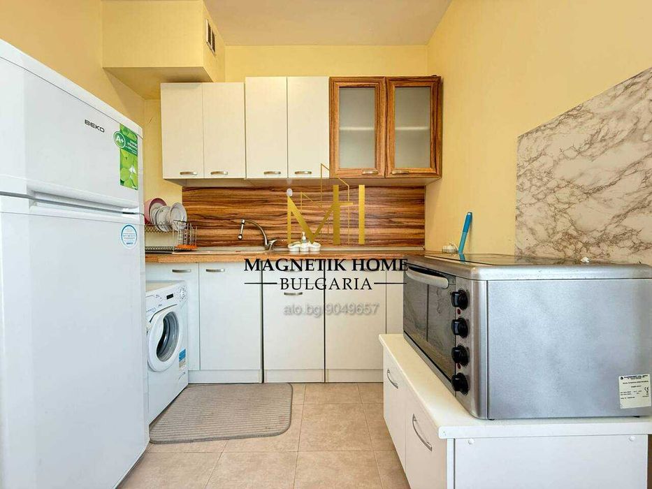 Кокетен двустаен апартамент на метри от морето в ж.к. Сарафово