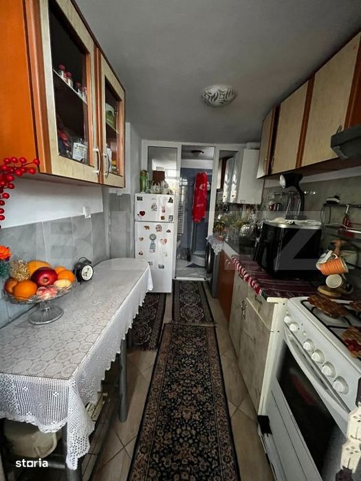 Casa de vanzare, 200 mp, zona Galati-Parc CFR
