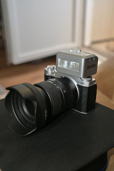 Sigma 18-50 F2.8 montura Fuji X