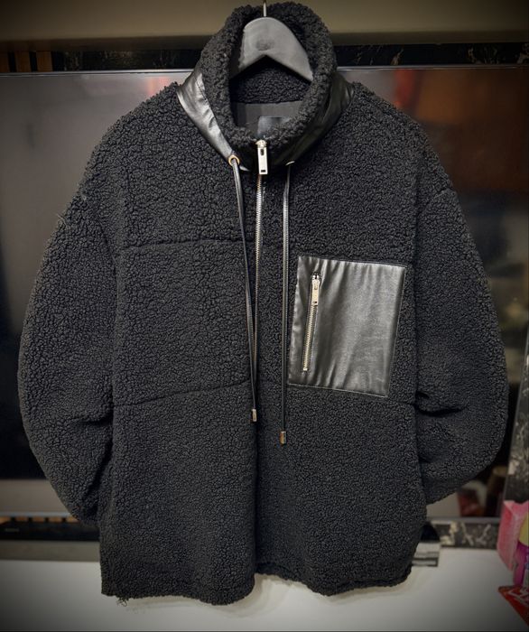 Tedy Baker Пролетно Яке