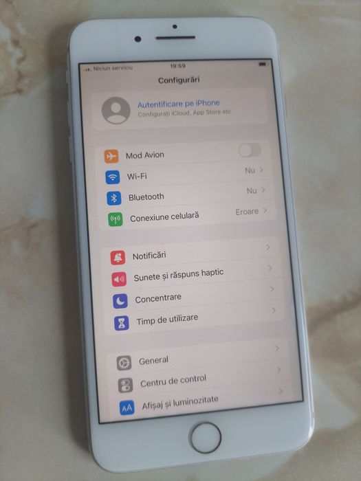 [7+] Vând Apple iPhone 7 Plus silver de 256GB (nu ia semnal) //poze reale