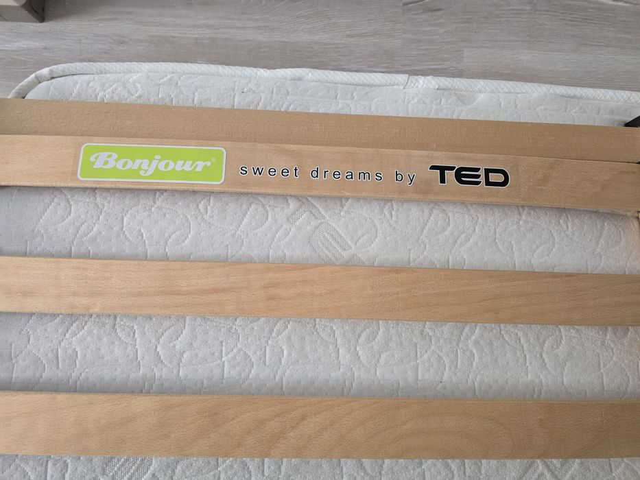 2бр.матраци и 2бр.подматрачни рамки ТЕД