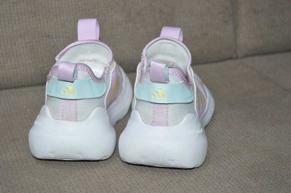 Pantofi Sport copii Adidas Cloudfoam Kids – Mărimea 32