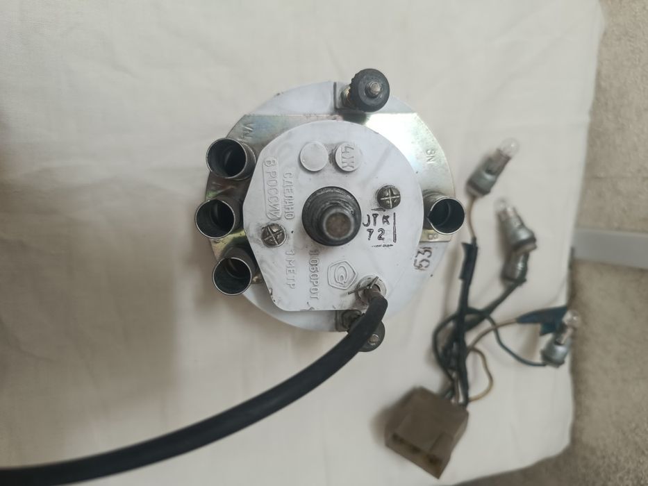 Спидометр на Жигули классику Ваз