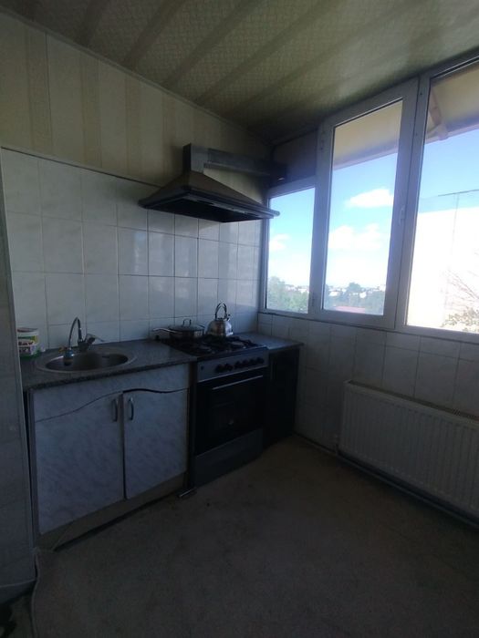 Ijaraga kvartira beriladi sarteppo 55 maktab olda 2 xona 5 etaj