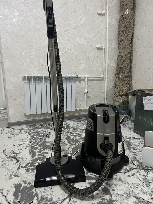Roboclean S+ 
Gilam mebellani turgan joyida yuvib qurutadi ozim 4 yil