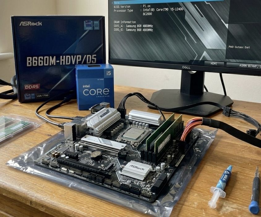 Комплект i5-12400/B660 D5Материнская плата