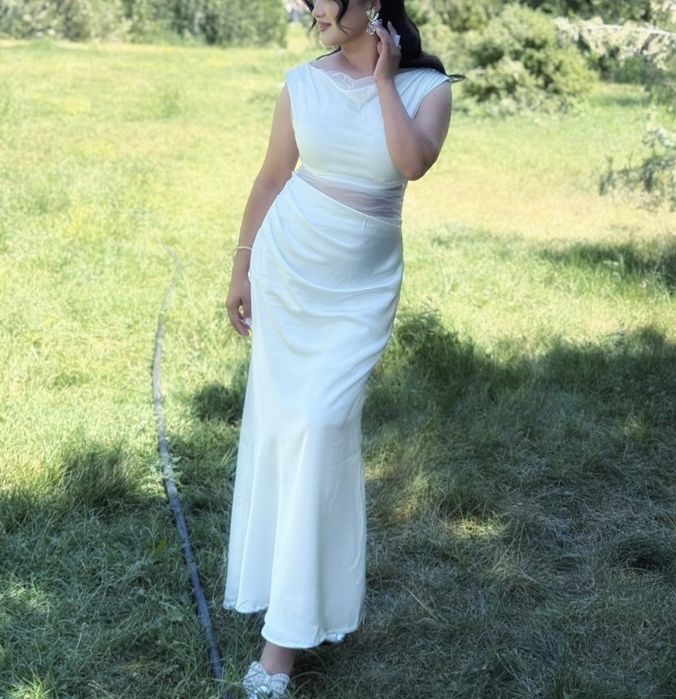 Идеальное платье которое подчеркивает фигуру!