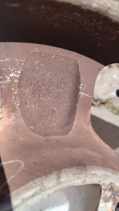 Джанти за Пежо/Ситроен със зимни гуми 175/70/14 DOT 23