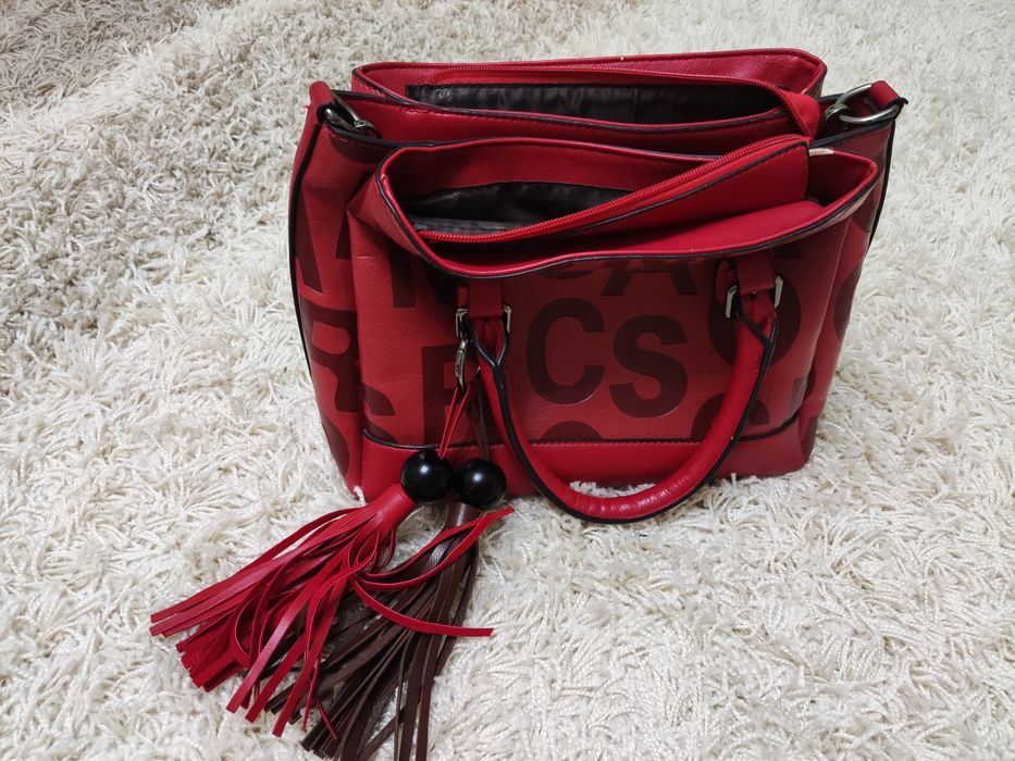 Продаются сумки в отличном состоянии