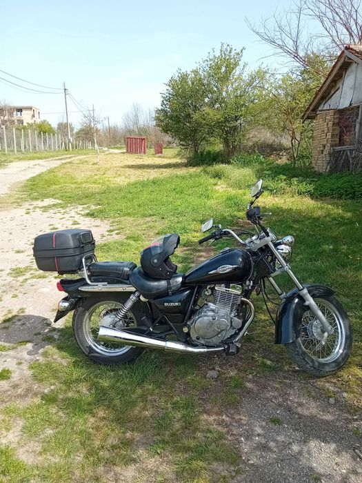 suzuki marauder 250