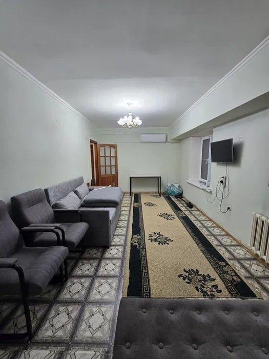 Продаётся ц5 1 комнатная срочно